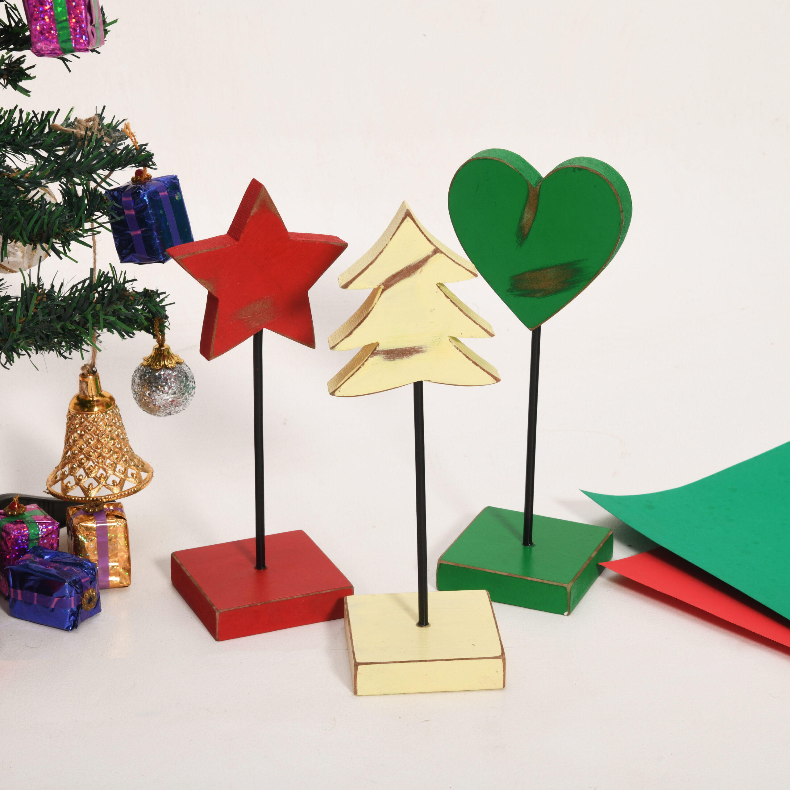 CRAFTMITRA mULTICOLOR Christmas Star Hart and Tree (PACK OF 3)